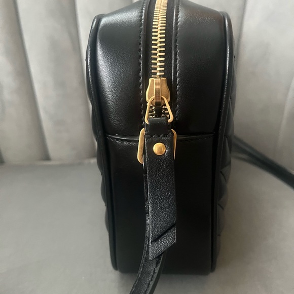 ❗️SOLD❗️Authentic YSL Saint Laurent Lou Camera Bag - Picture 2 of 16